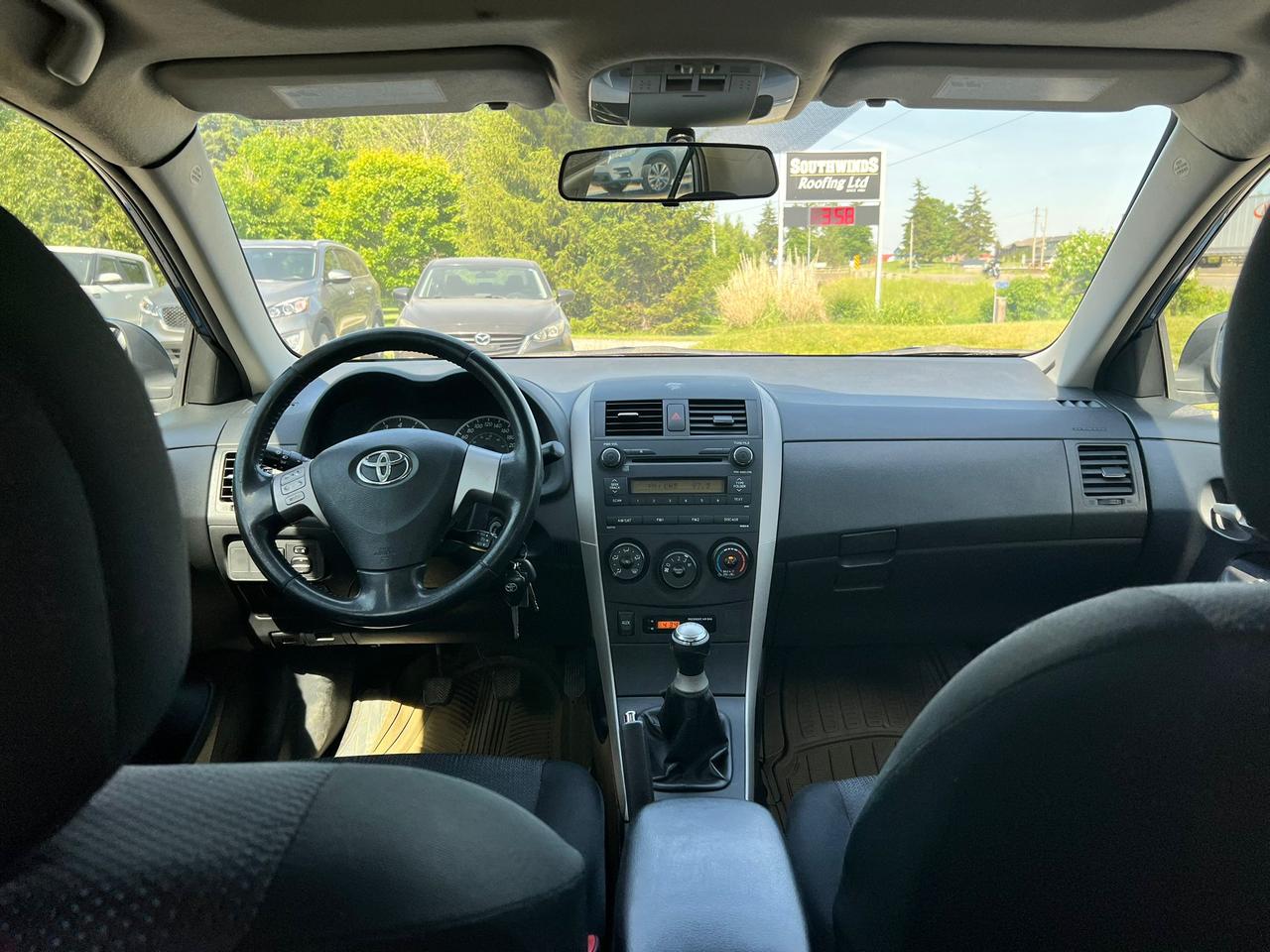 2010 Toyota Corolla 4dr Sdn Man S Manual CERTIFIED Photo