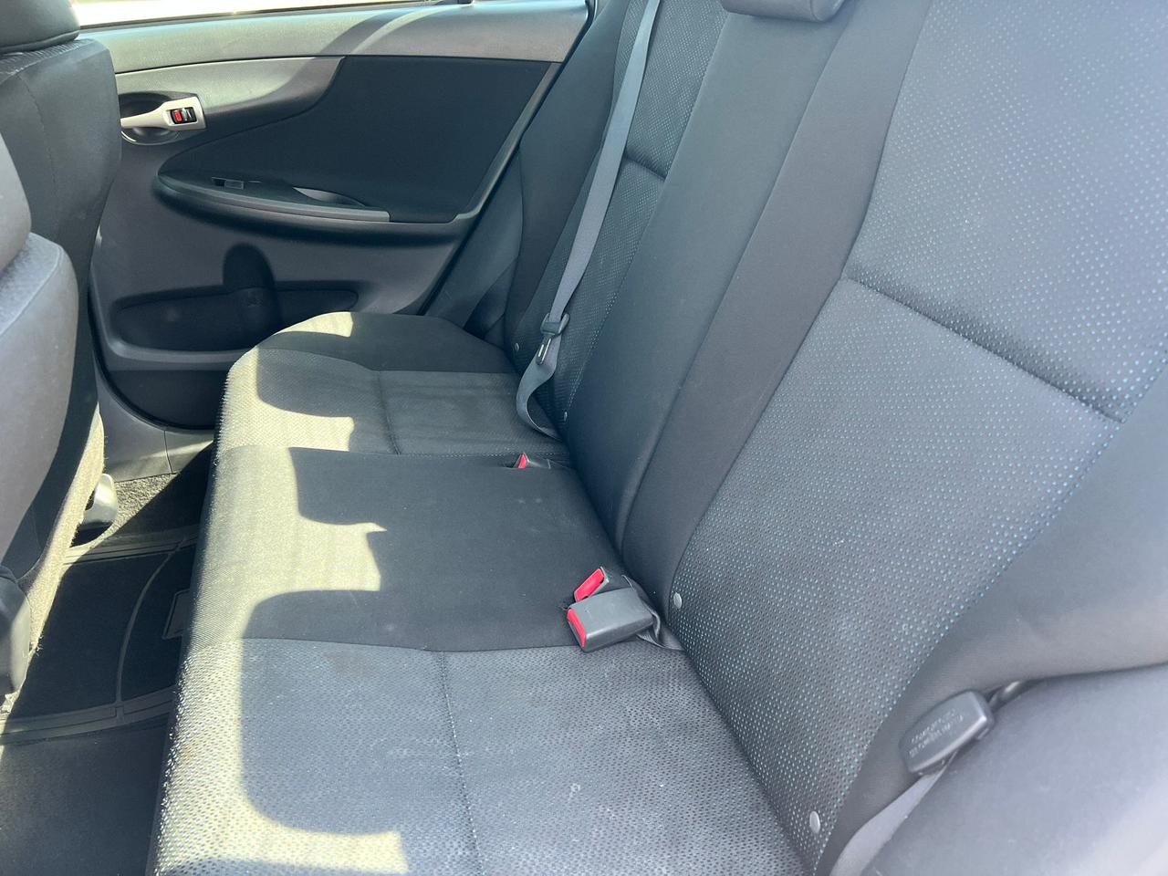 2010 Toyota Corolla 4dr Sdn Man S Manual CERTIFIED Photo