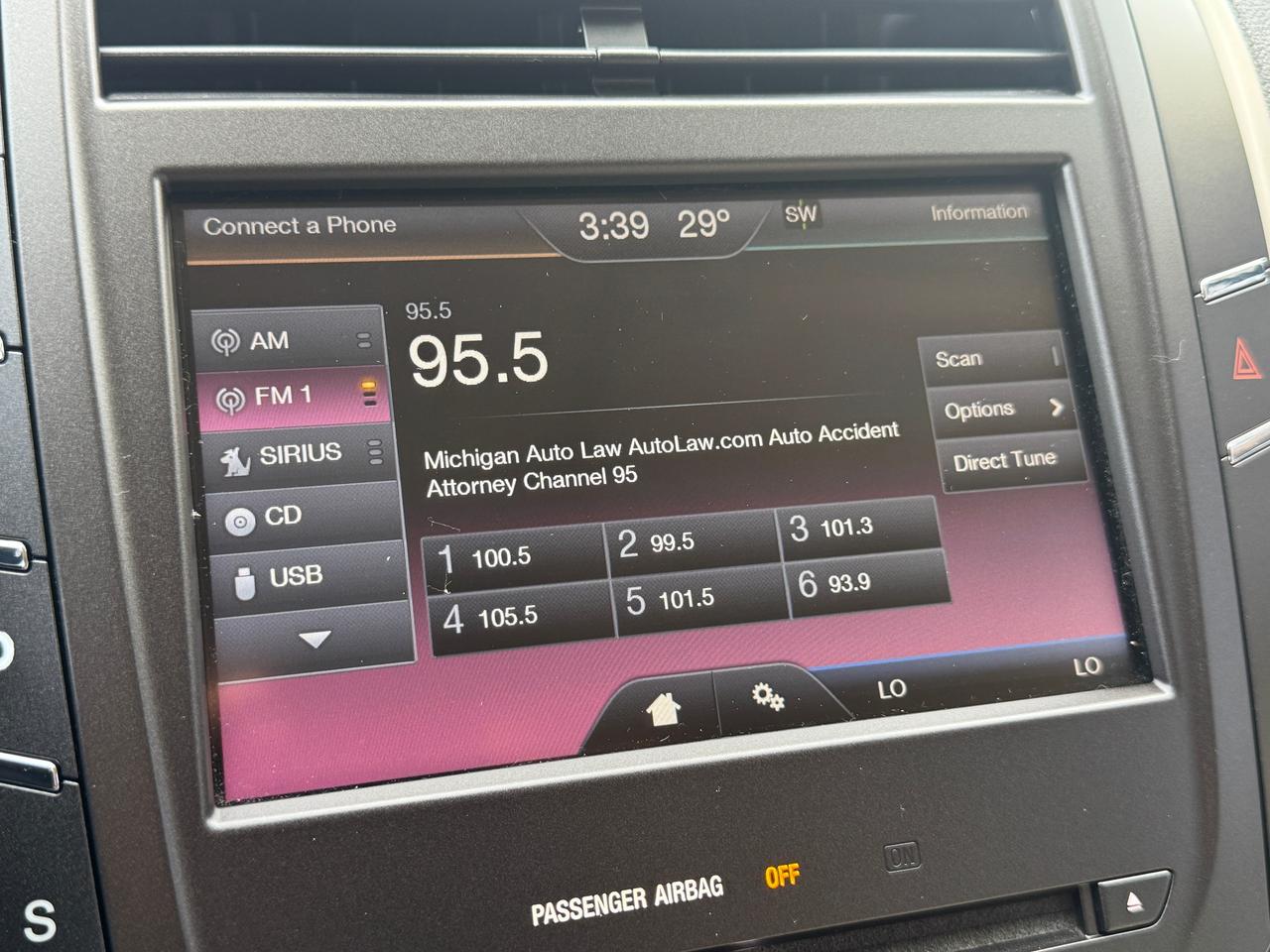 2015 Lincoln MKC AWD+LEATHER+ROOF+SUPER CLEAN Photo