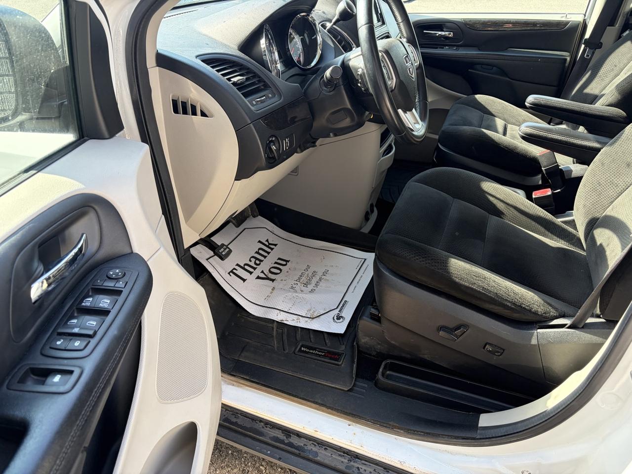 2016 Dodge Grand Caravan SE Photo