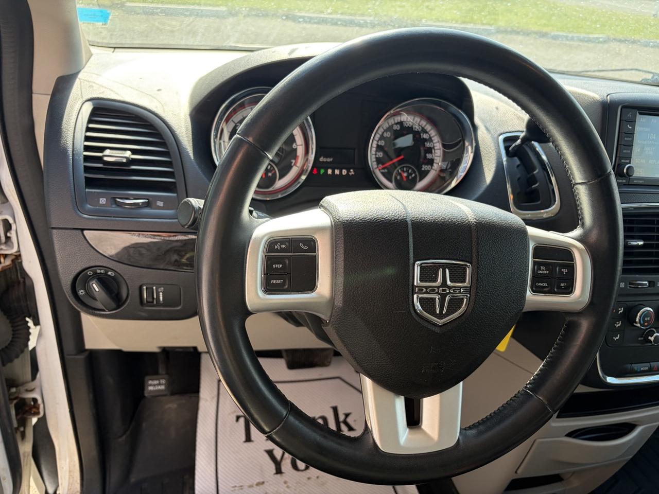 2016 Dodge Grand Caravan SE Photo