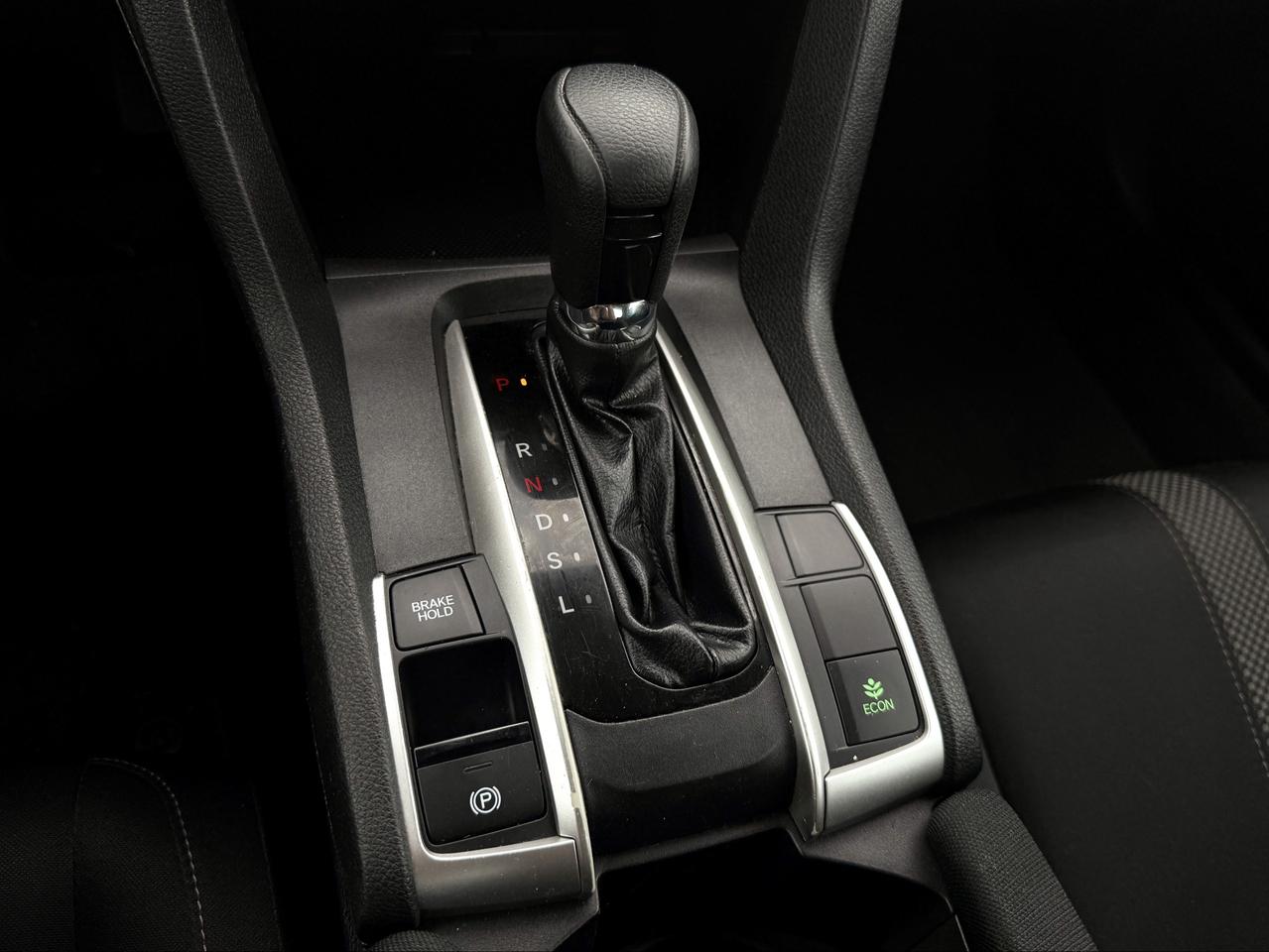 2021 Honda Civic FINANCING AVAILABLE Photo12
