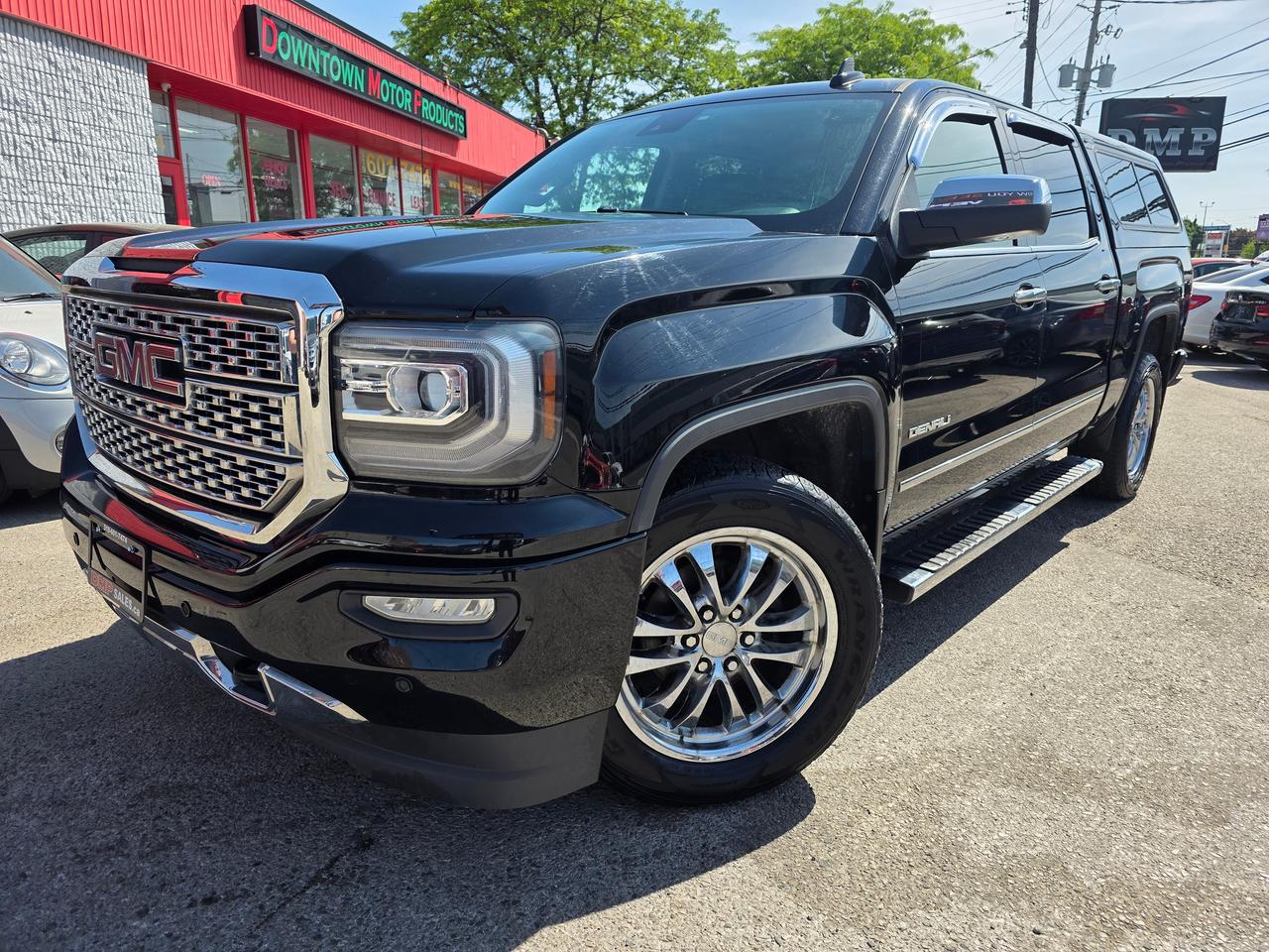 2018 GMC Sierra 1500 Denali Crew Cab 4WD Photo1