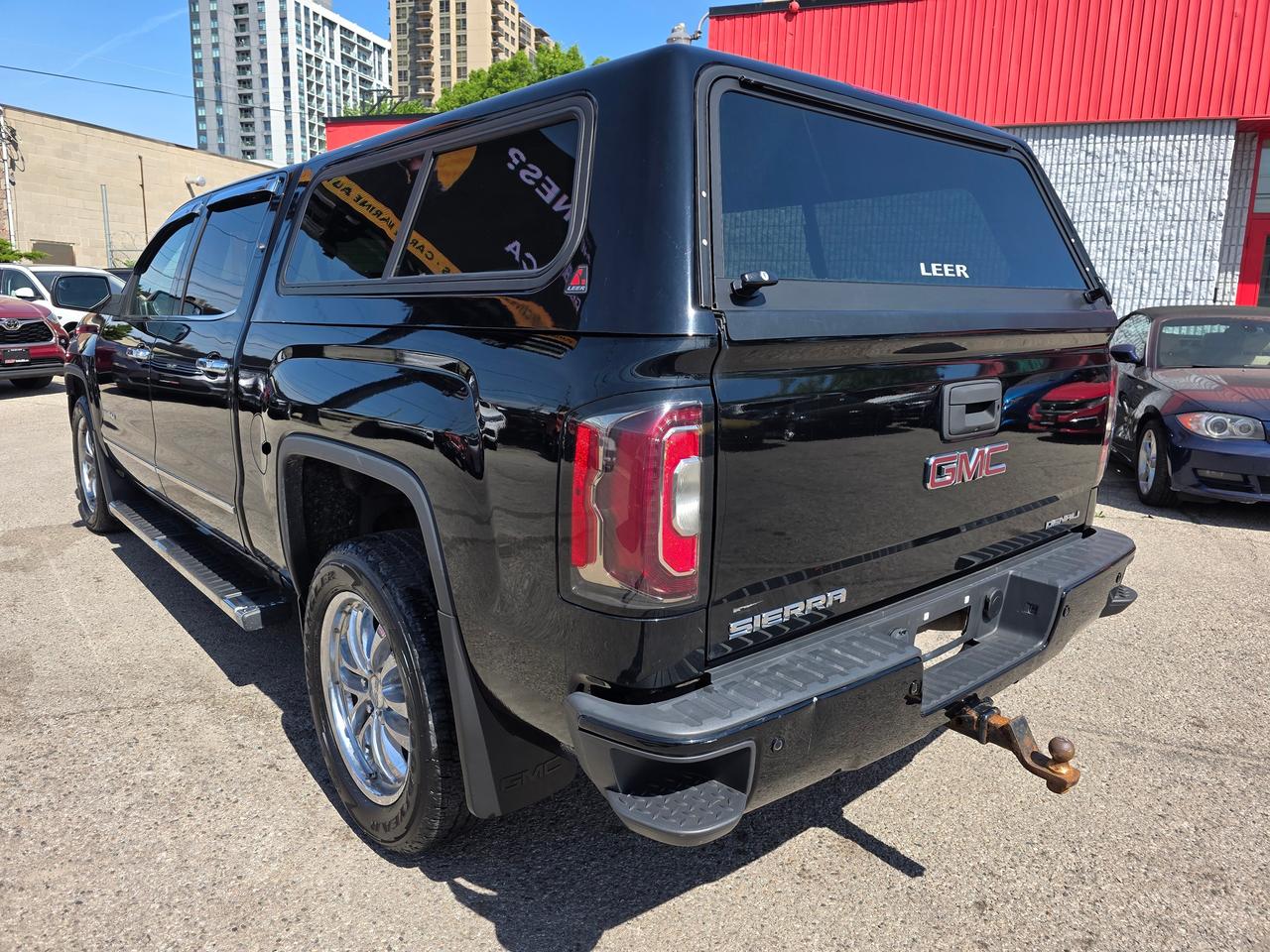 2018 GMC Sierra 1500 Denali Crew Cab 4WD Photo