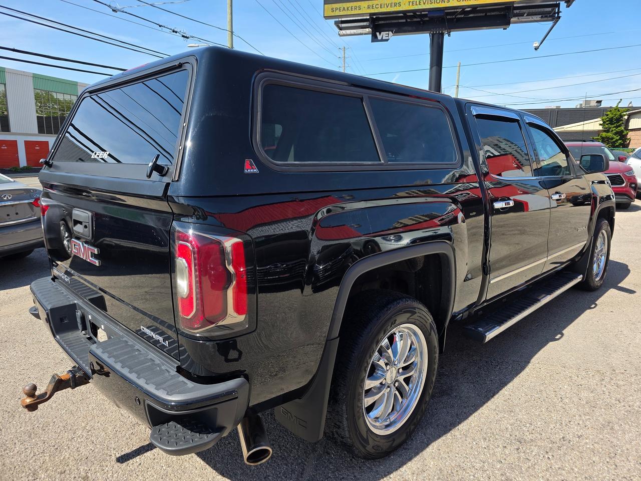 2018 GMC Sierra 1500 Denali Crew Cab 4WD Photo