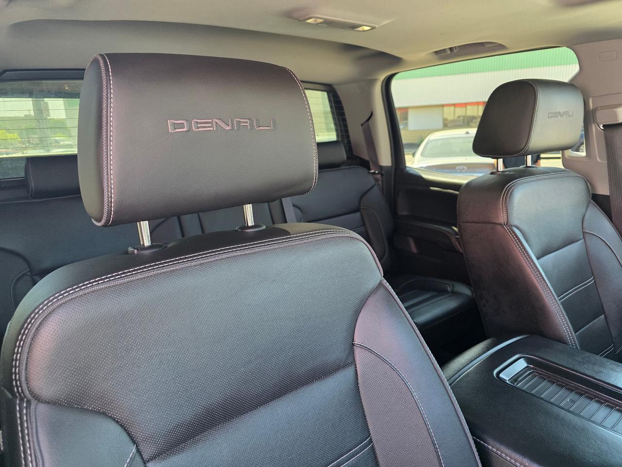 2018 GMC Sierra 1500 Denali Crew Cab 4WD Photo
