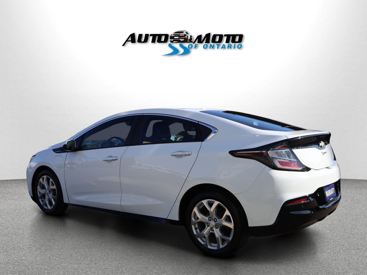 2018 Chevrolet Volt LTZ CERTIFIED *2ND WINTER*CHEVY MAINTAIN* CAMERA NAV BLUETOOTH LEATHER HEATED SEATS CRUISE ALLOYS Photo3