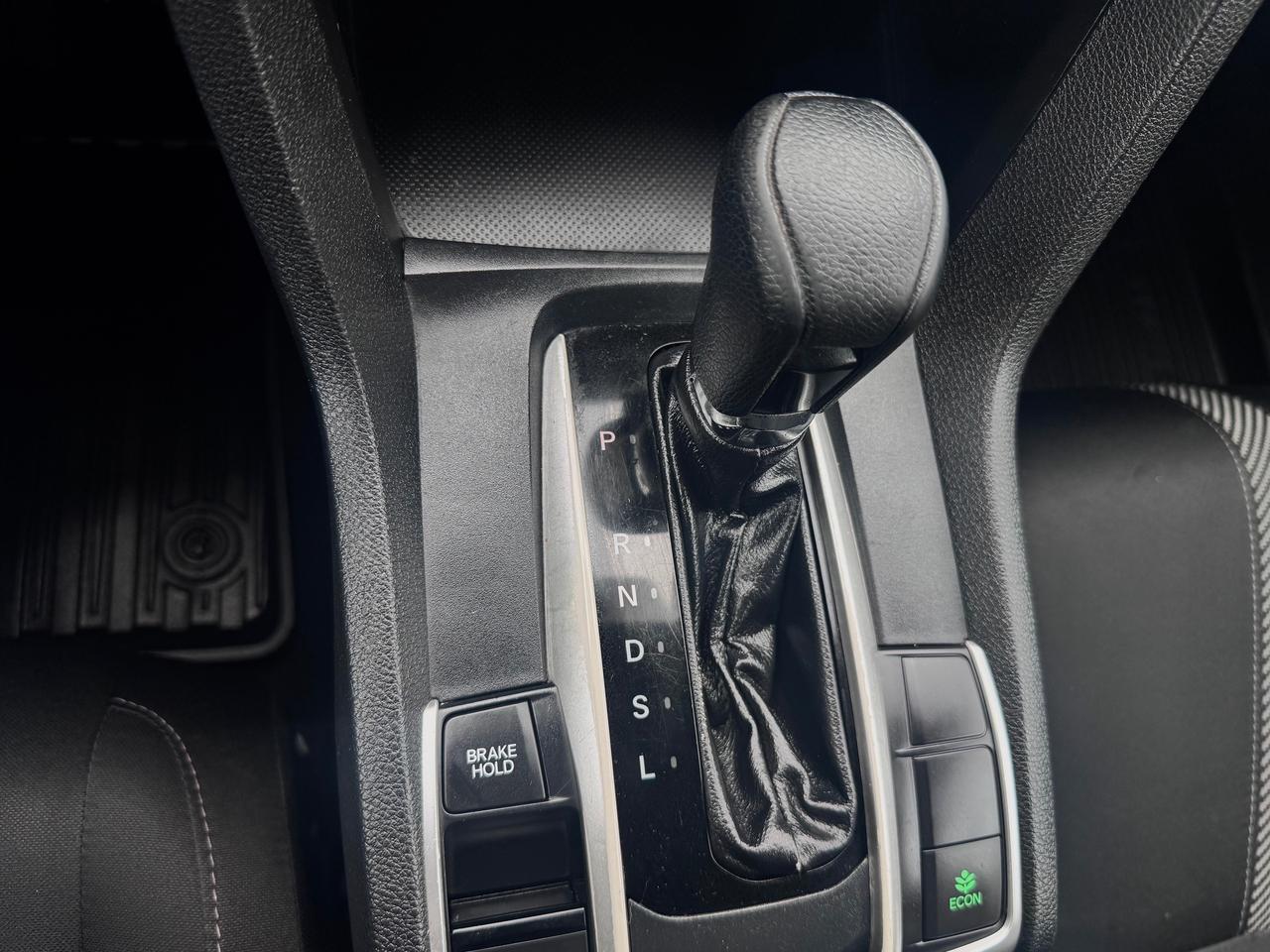 2016 Honda Civic FINANCING AVAILABLE Photo11