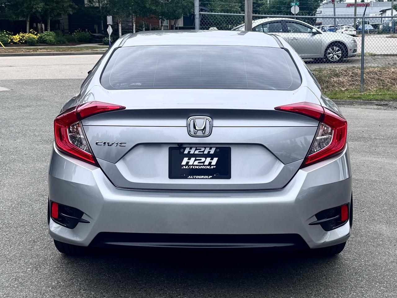 2016 Honda Civic FINANCING AVAILABLE Photo6