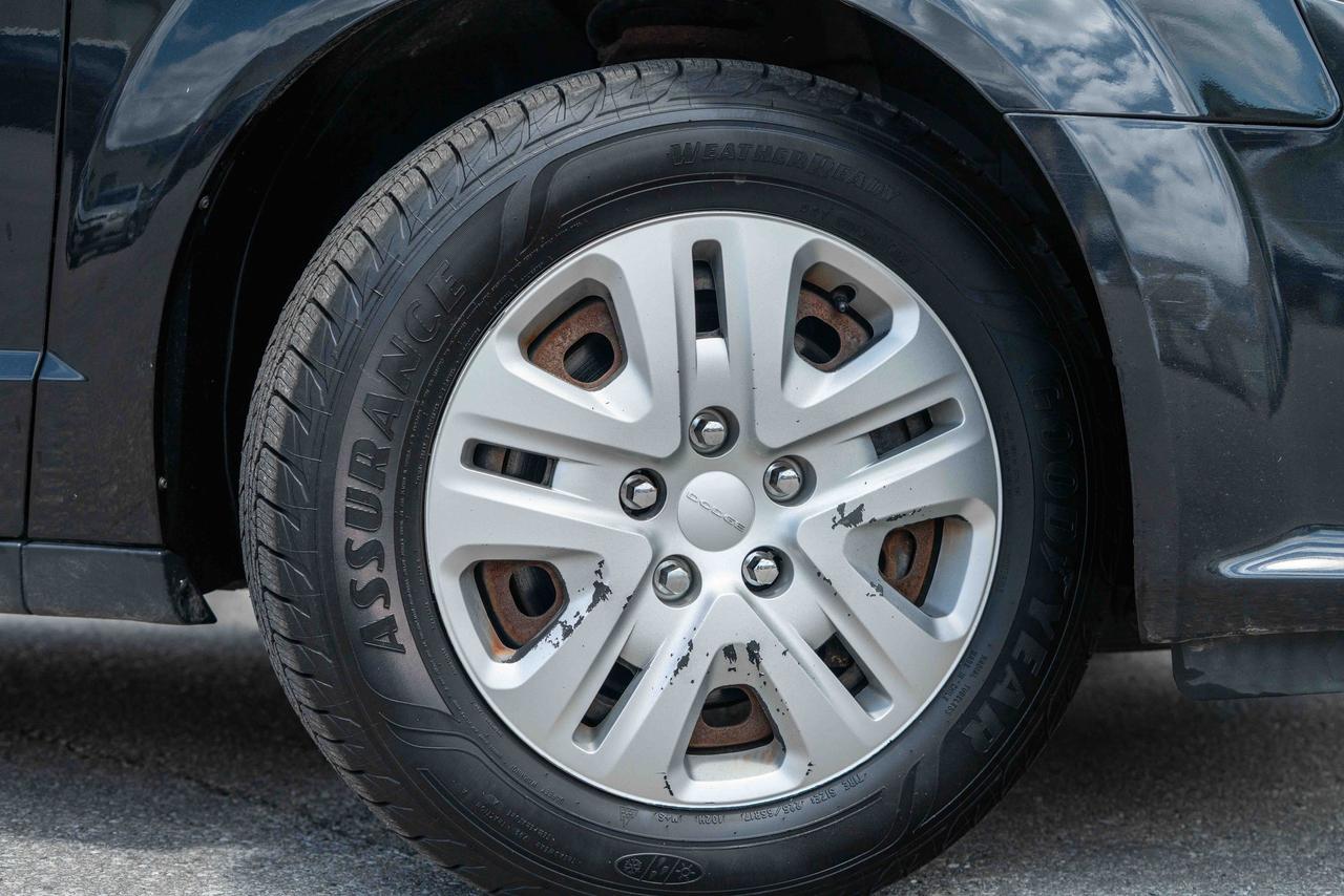 2015 Dodge Grand Caravan SXT Photo