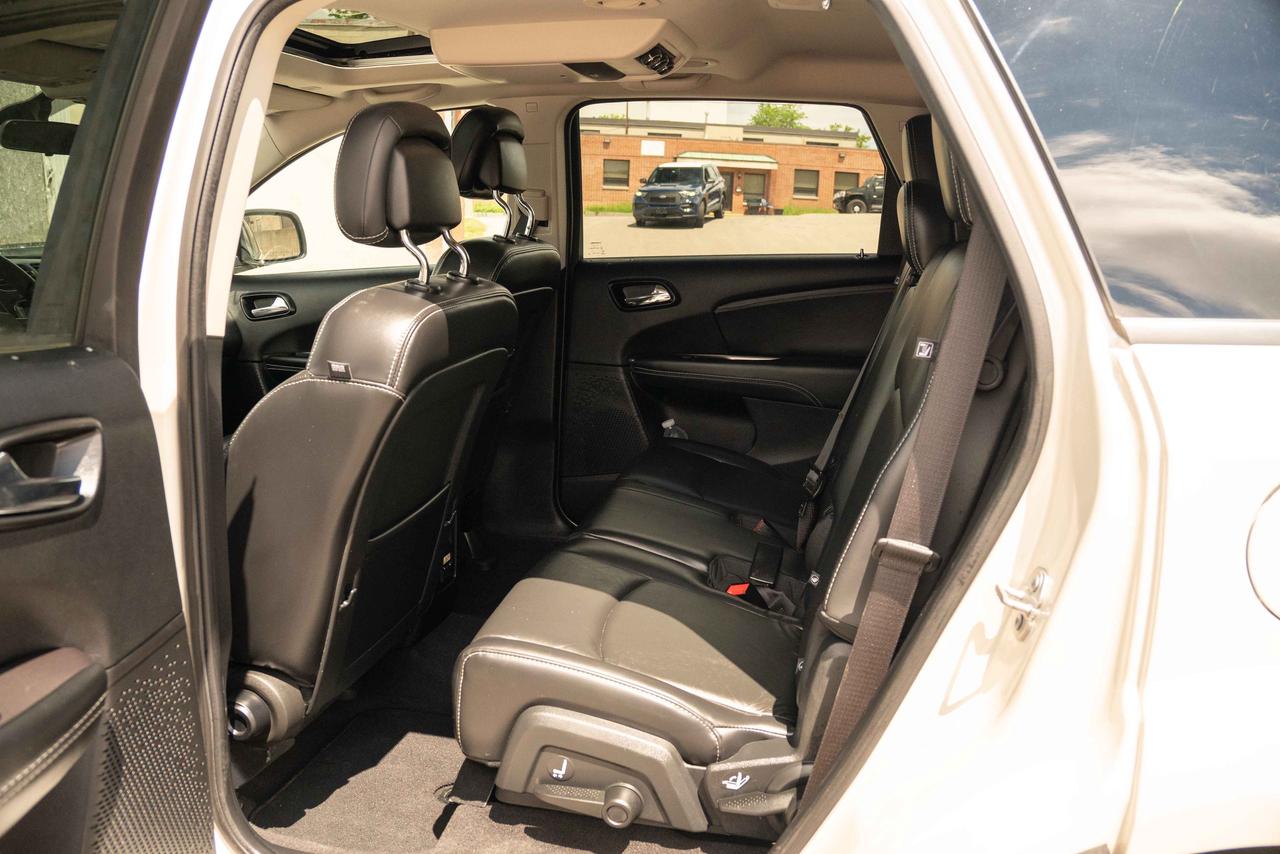 2018 Dodge Journey GT AWD Photo