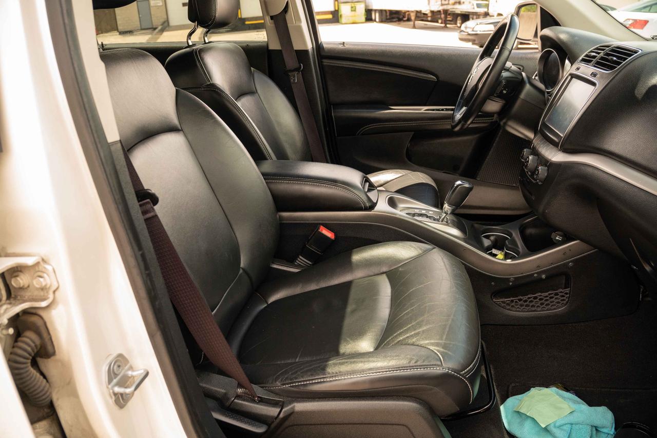 2018 Dodge Journey GT AWD Photo
