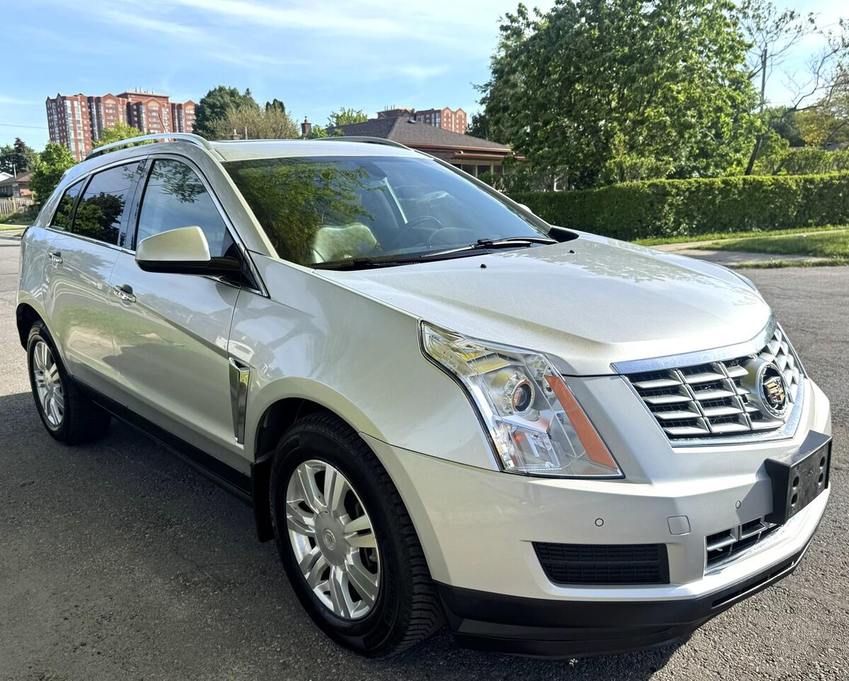 2015 Cadillac SRX Luxury Photo2