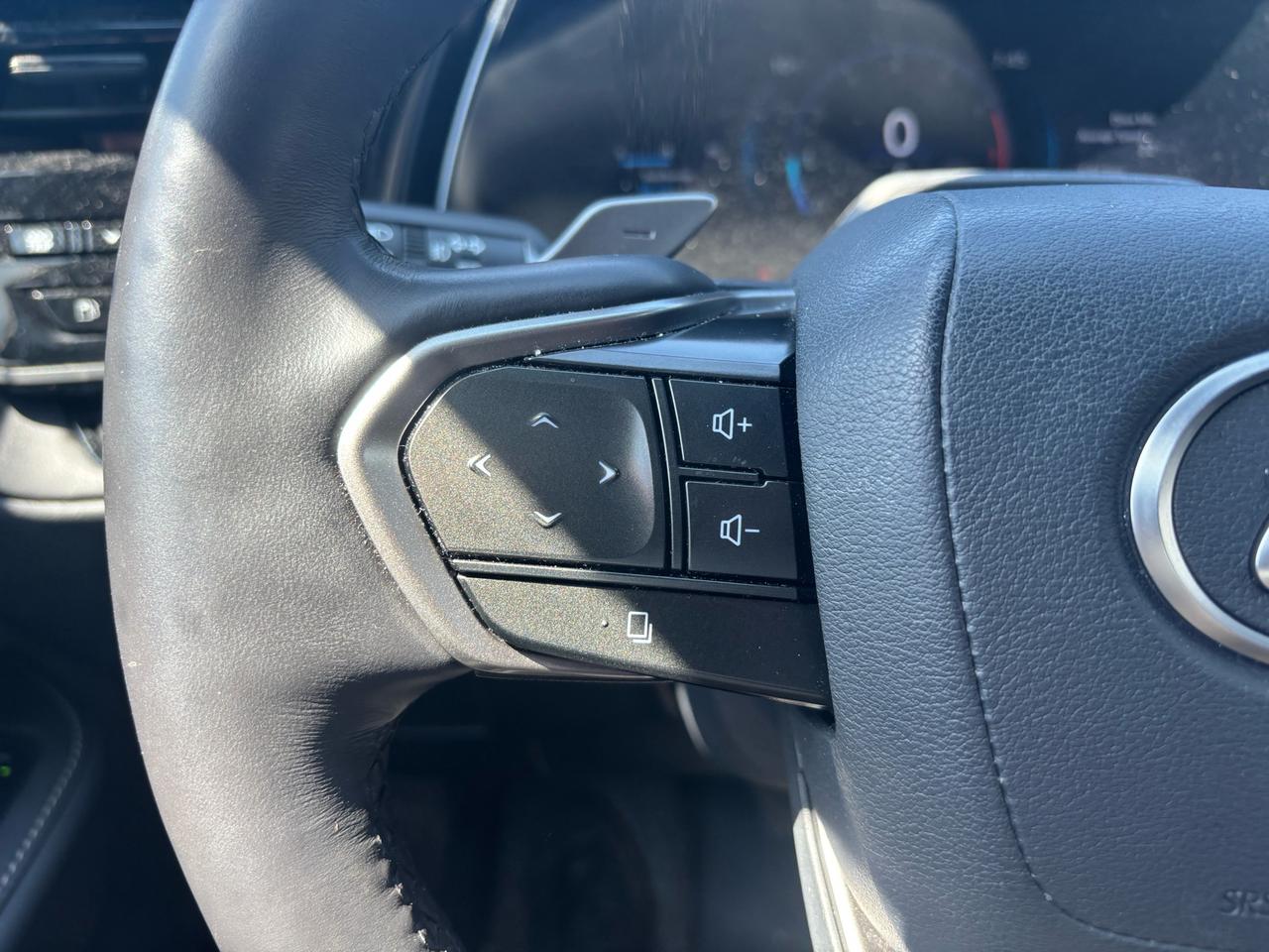 2024 Lexus TX Executive AWD Photo