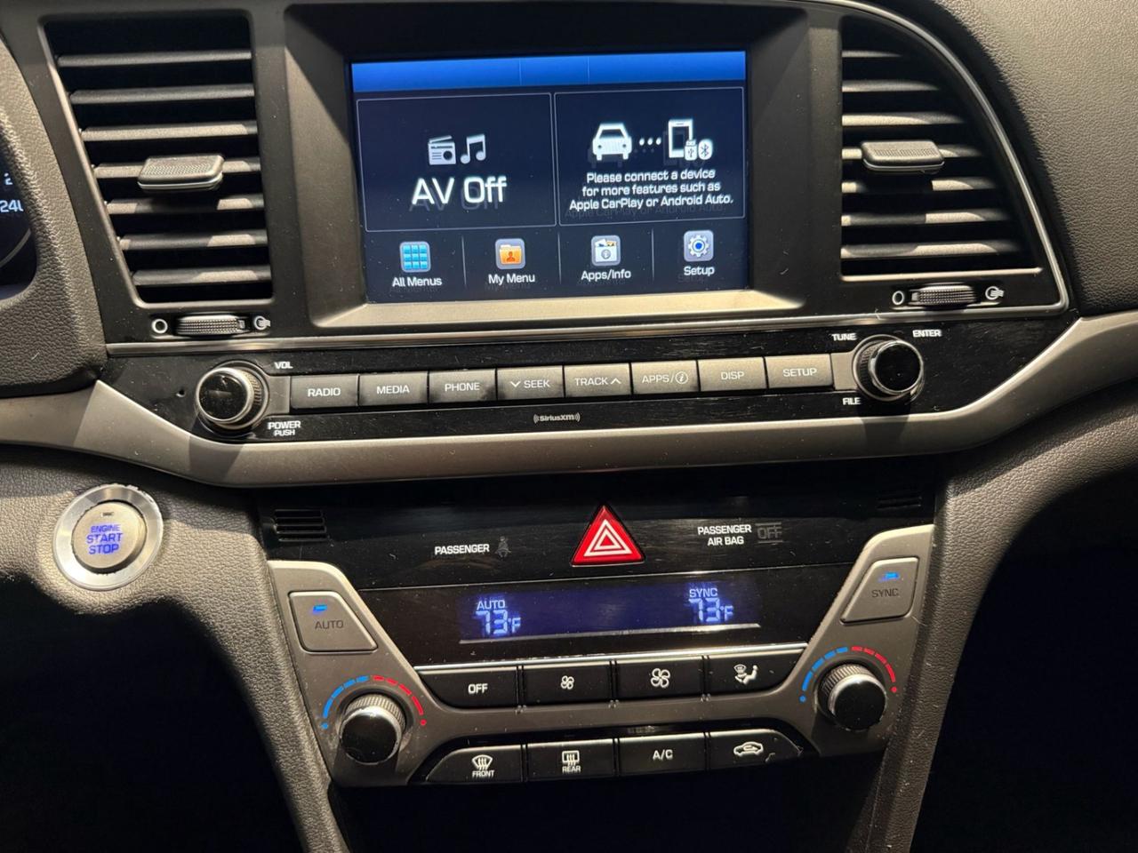 2017 Hyundai Elantra 4dr Sdn Auto GLS Photo