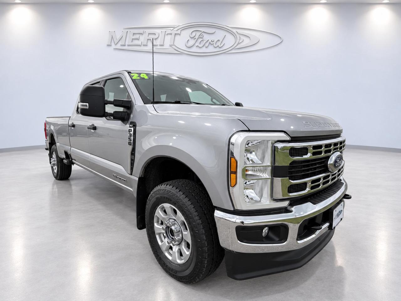 2024 Ford F-350 Super Duty SRW XLT 6.7L POWER STROKE LONG BOX! ++ Photo1