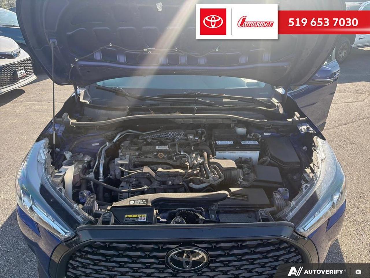 2022 Toyota Corolla Cross LE Photo