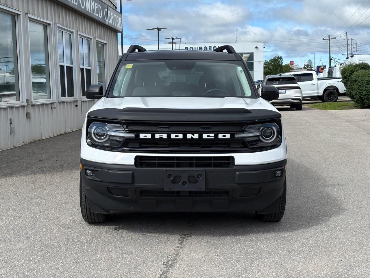 2023 Ford Bronco Sport Outer Banks 4x4 Photo2
