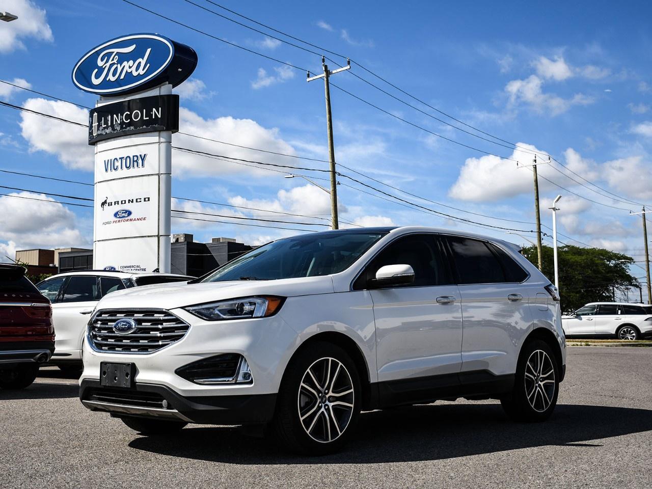 2021 Ford Edge Titanium AWD Photo0
