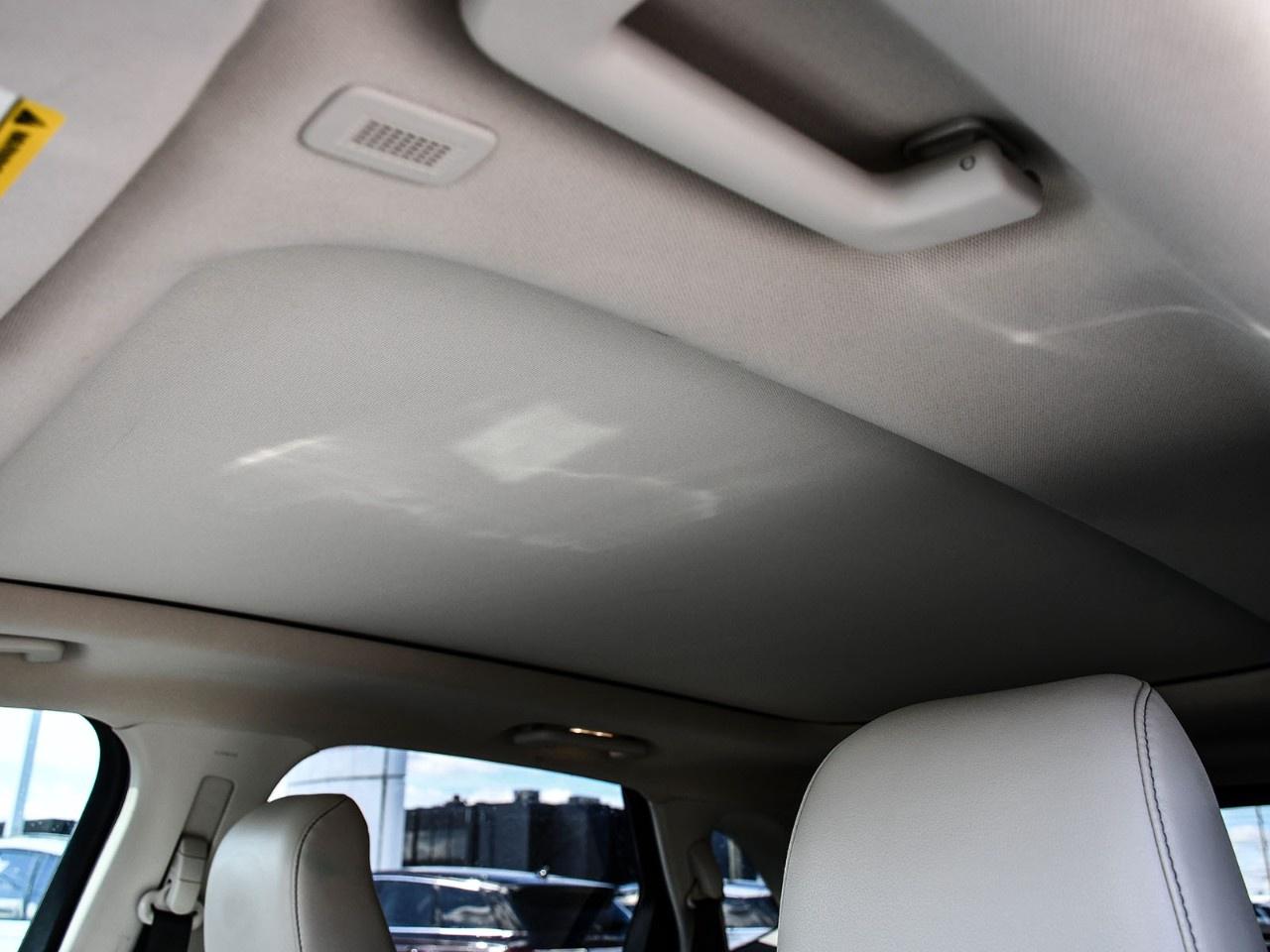 2021 Ford Edge Titanium AWD Photo