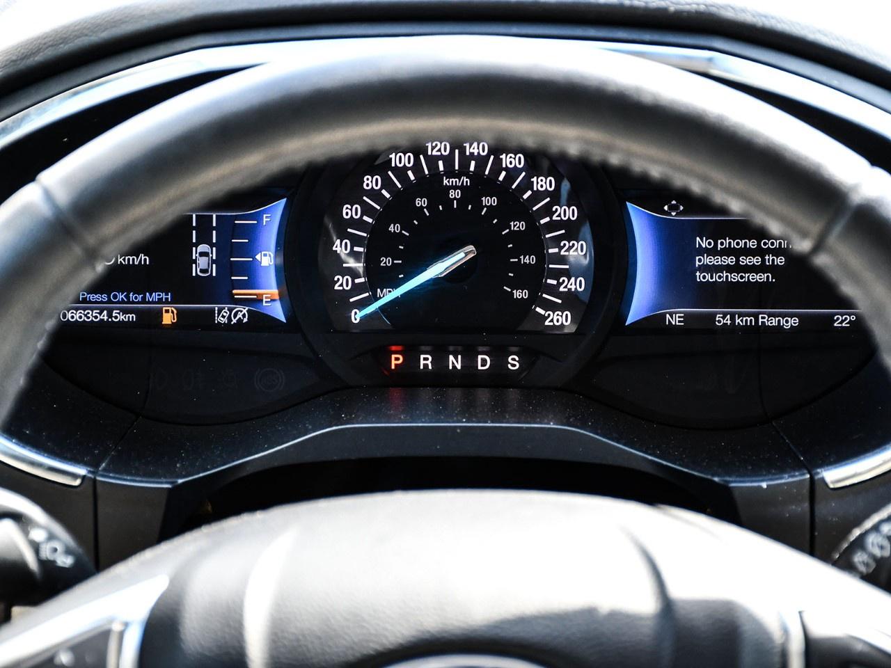 2021 Ford Edge Titanium AWD Photo