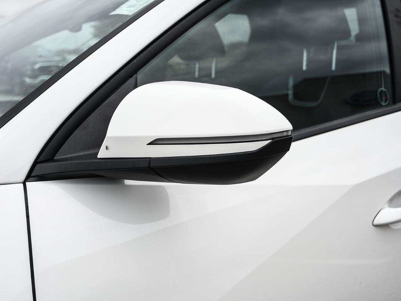 2023 Hyundai Santa Cruz Trend NAV | SUNROOF | HTD SEATS | REMOTE START Photo
