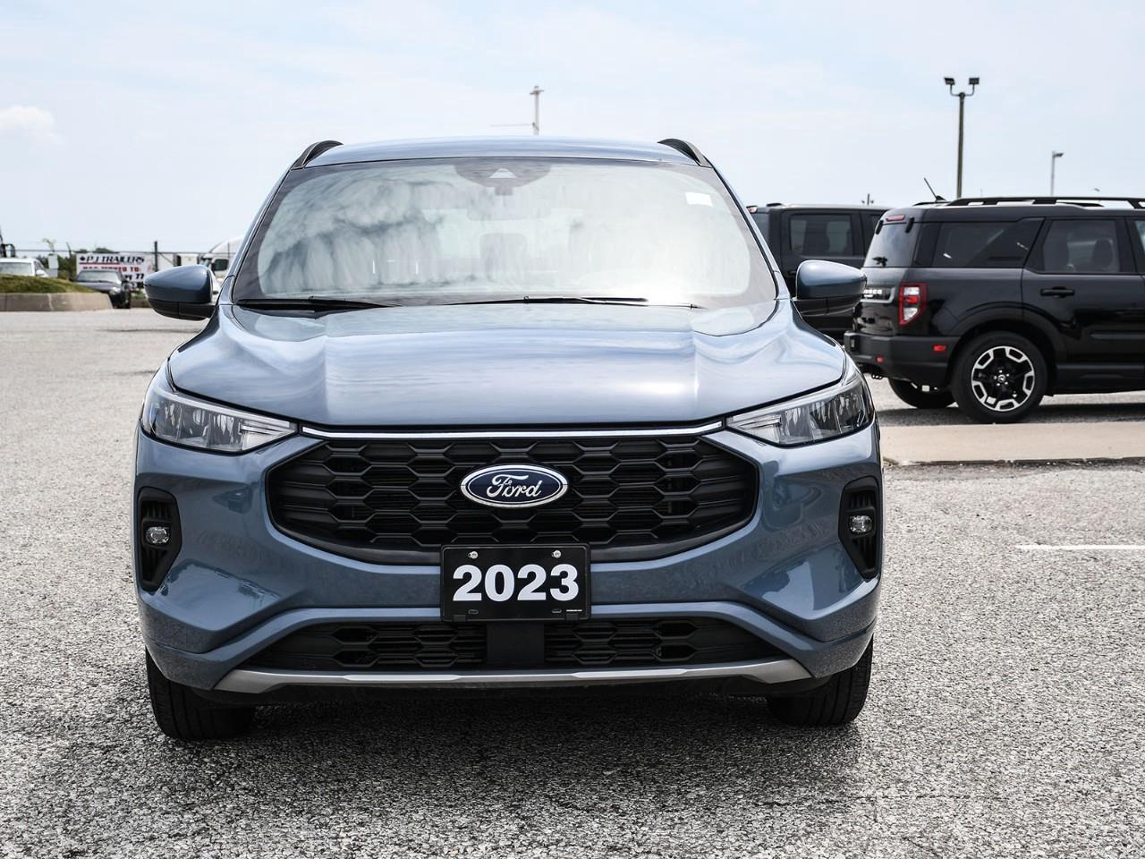 2023 Ford Escape ST-Line Select Photo