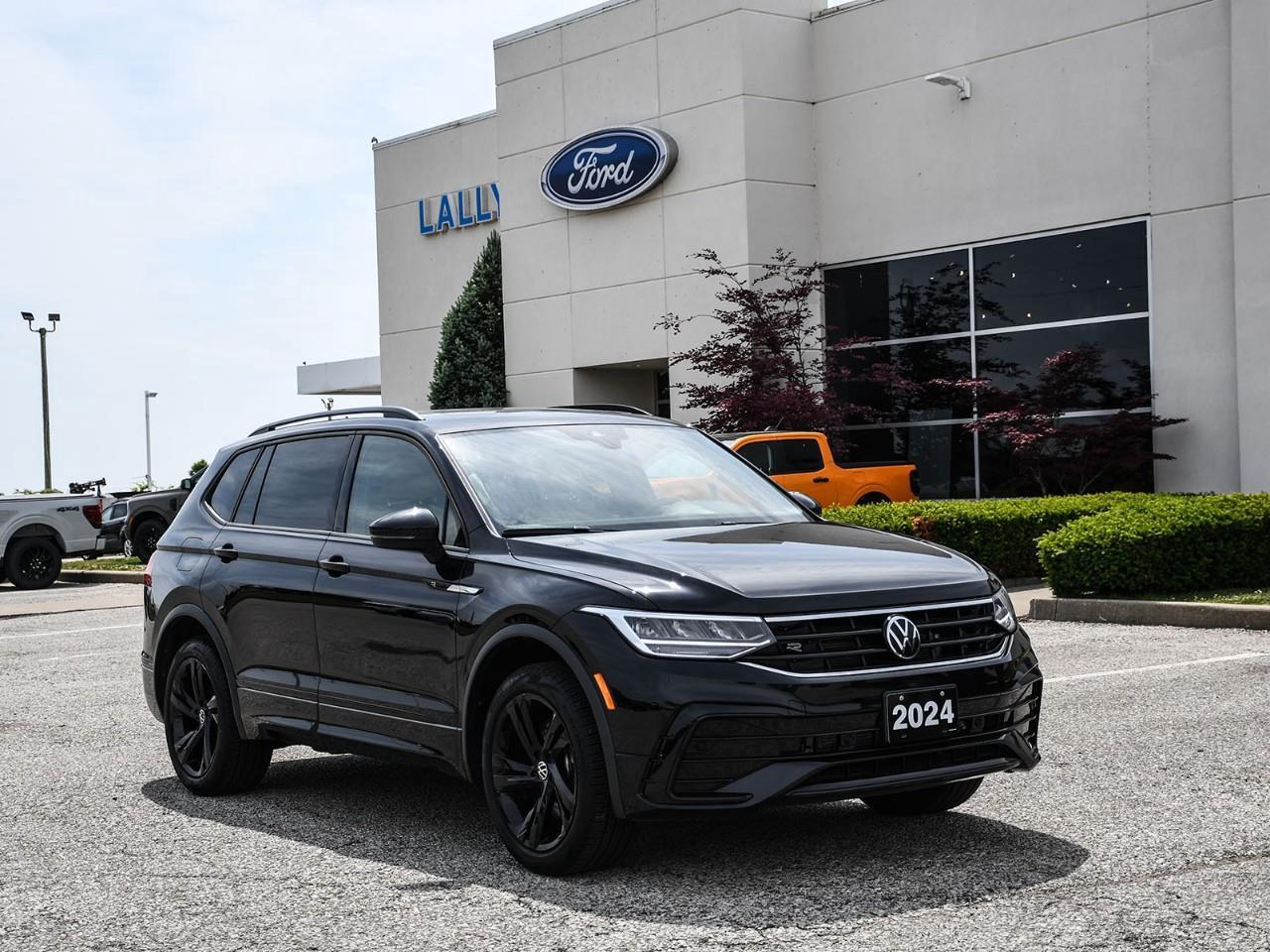 Used 2024 Volkswagen Tiguan Comfortline R-Line Black Edition for sale in Leamington, ON