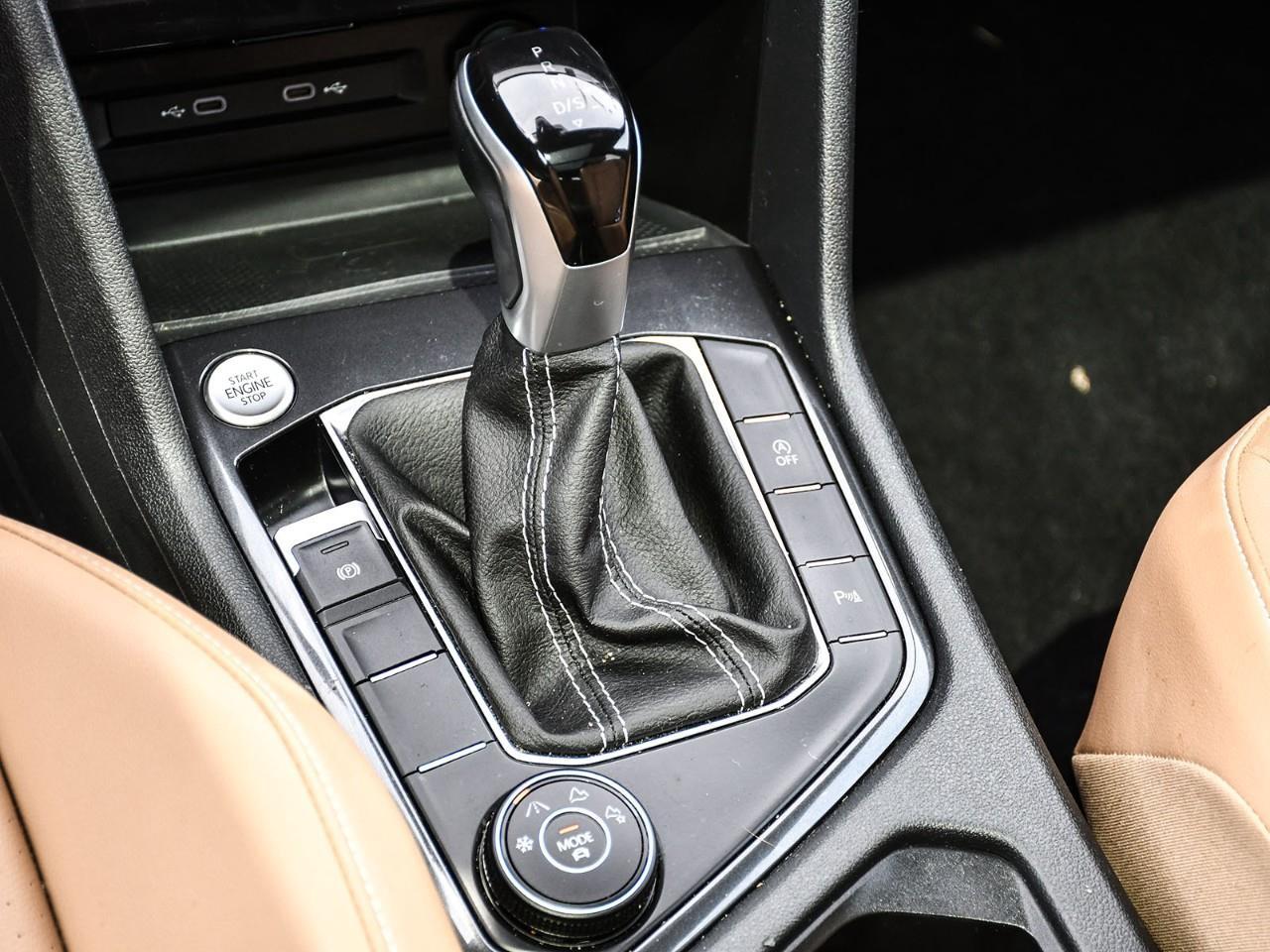 2024 Volkswagen Tiguan Comfortline R-Line Black Edition R-LINE | SUNROOF | HTD SEATS | REMOTE START Photo