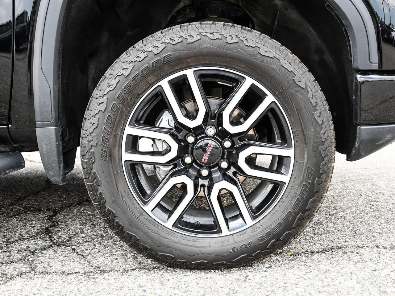 2025 GMC Sierra 1500 AT4 Photo