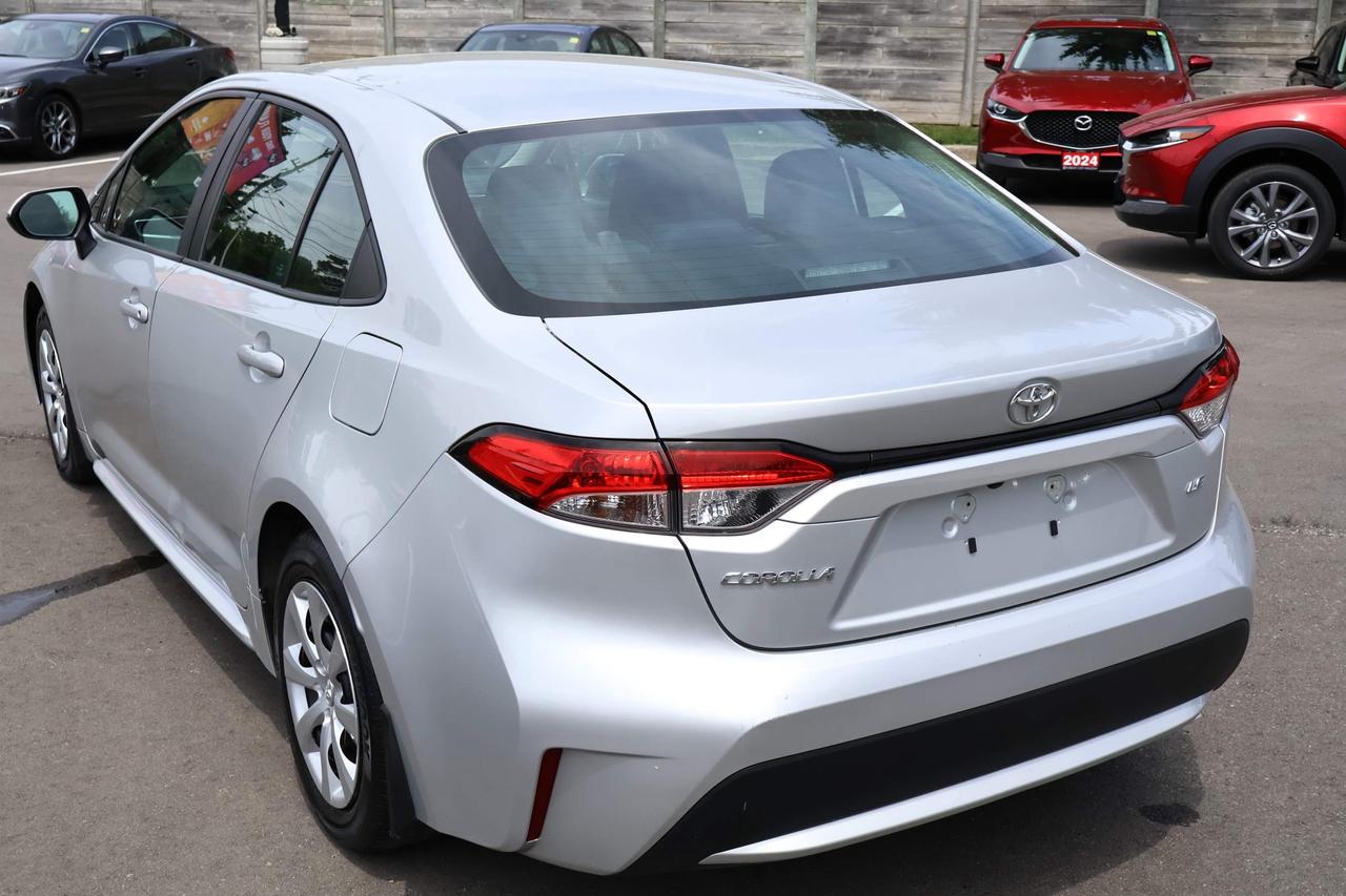 2020 Toyota Corolla LE Photo