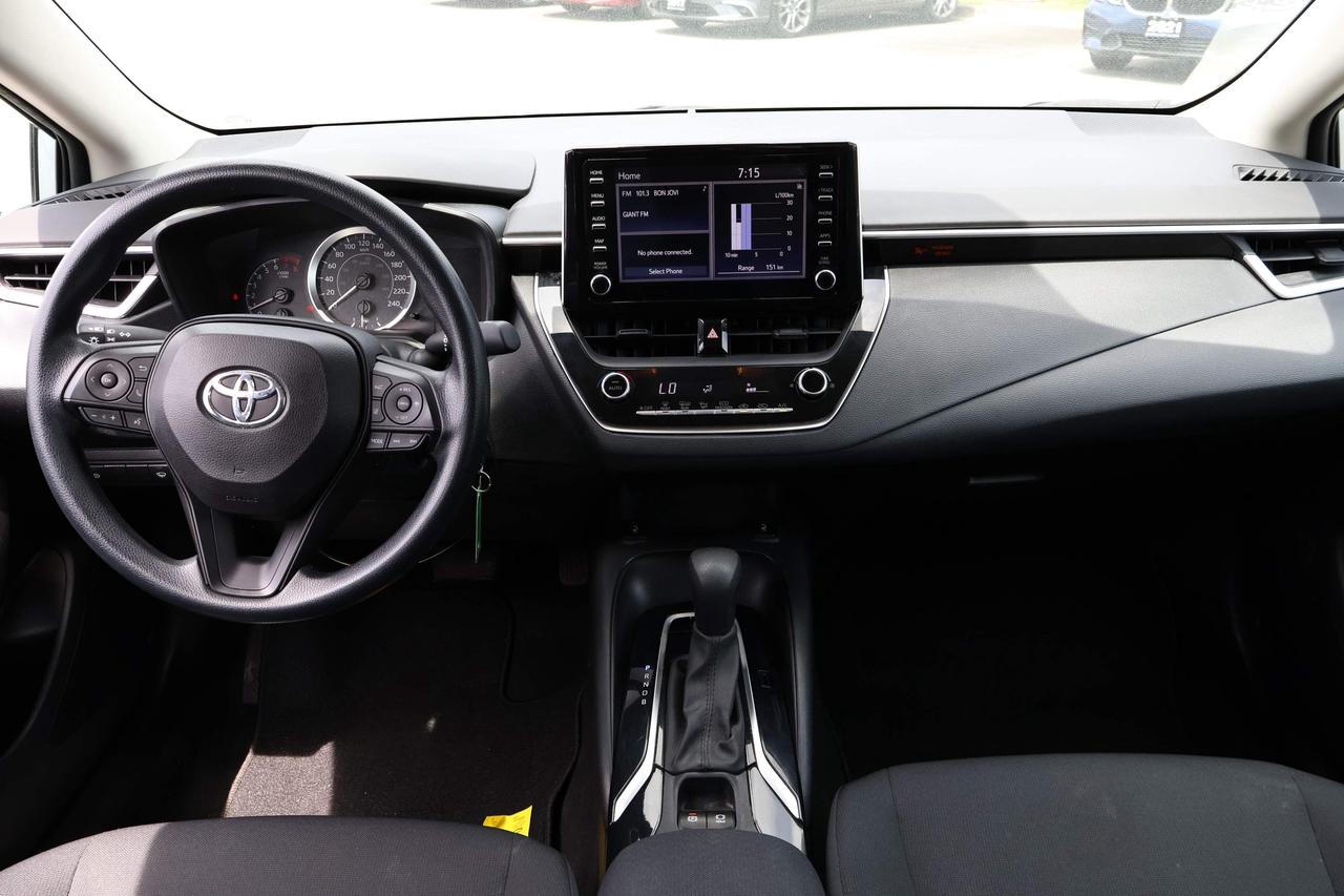 2020 Toyota Corolla LE Photo