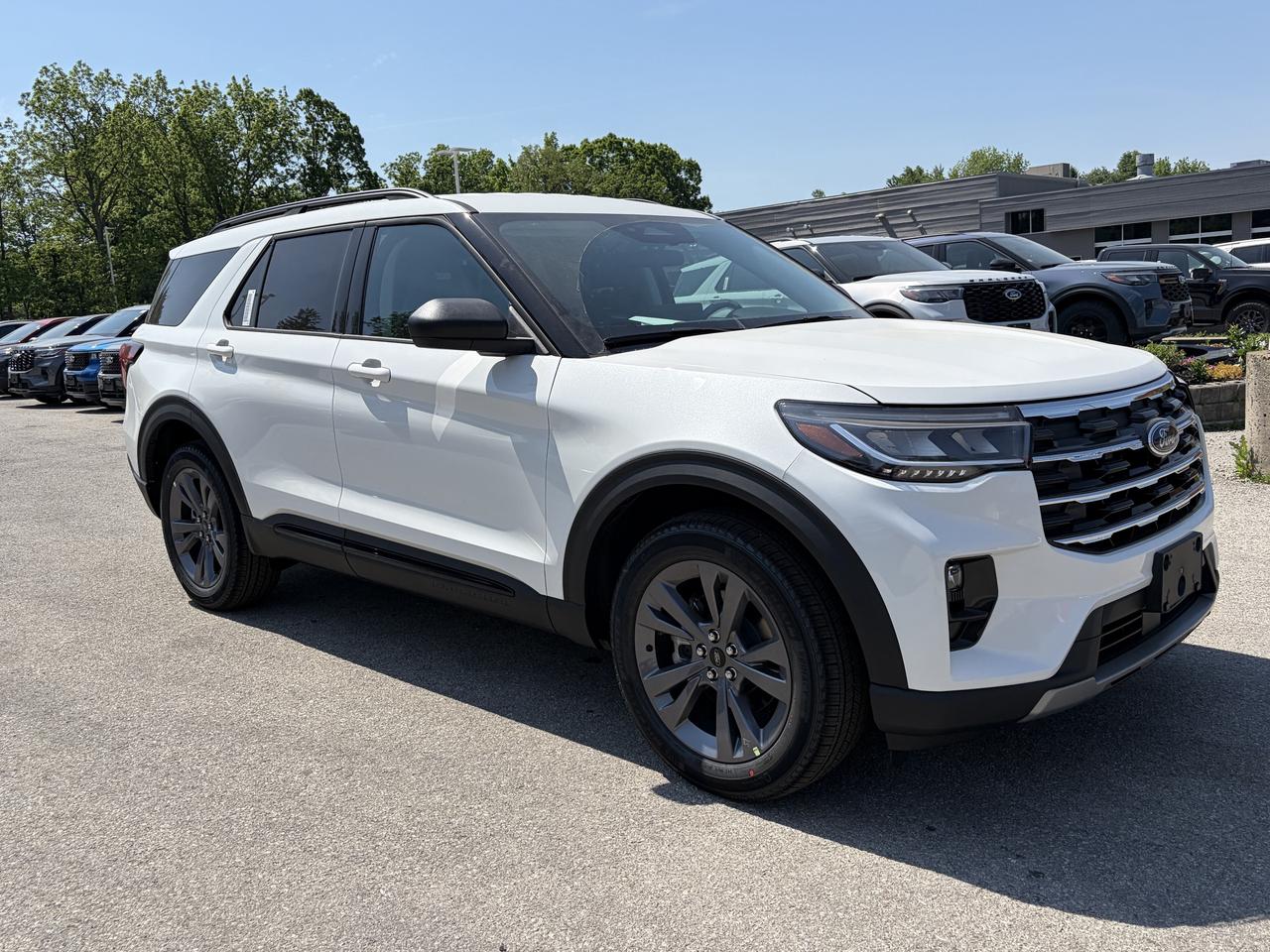 2026 Ford Explorer ACTIVE W/200A PKG 4WD 200A Photo