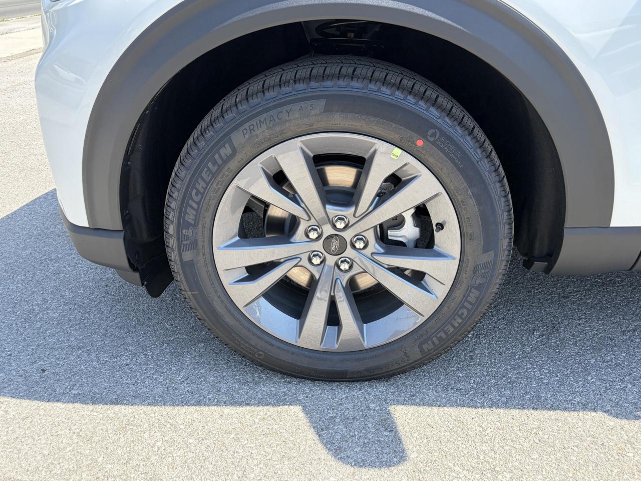2026 Ford Explorer ACTIVE W/200A PKG 4WD 200A Photo
