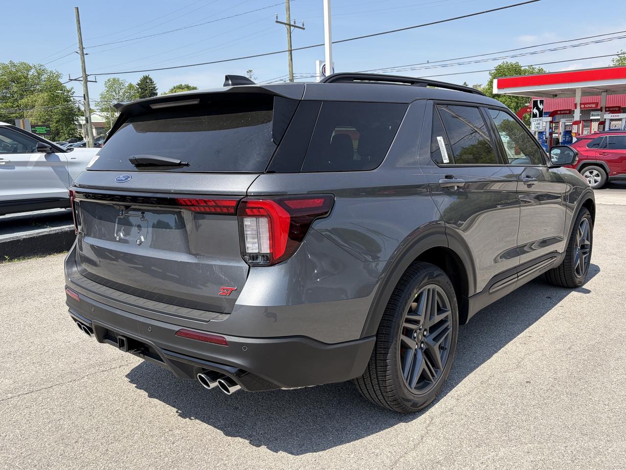2026 Ford Explorer ST 4WD 400A Photo