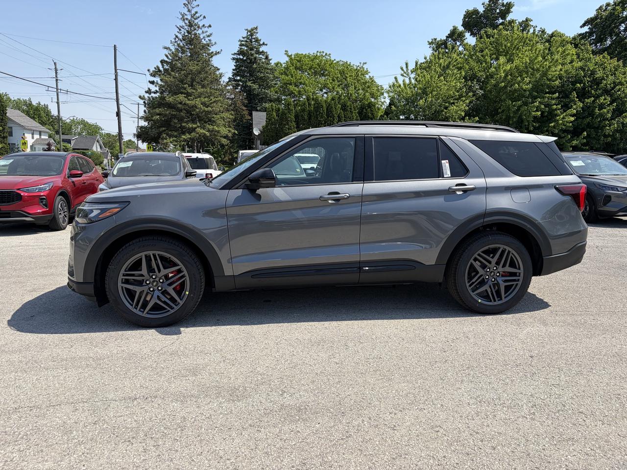 2026 Ford Explorer ST 4WD 400A Photo