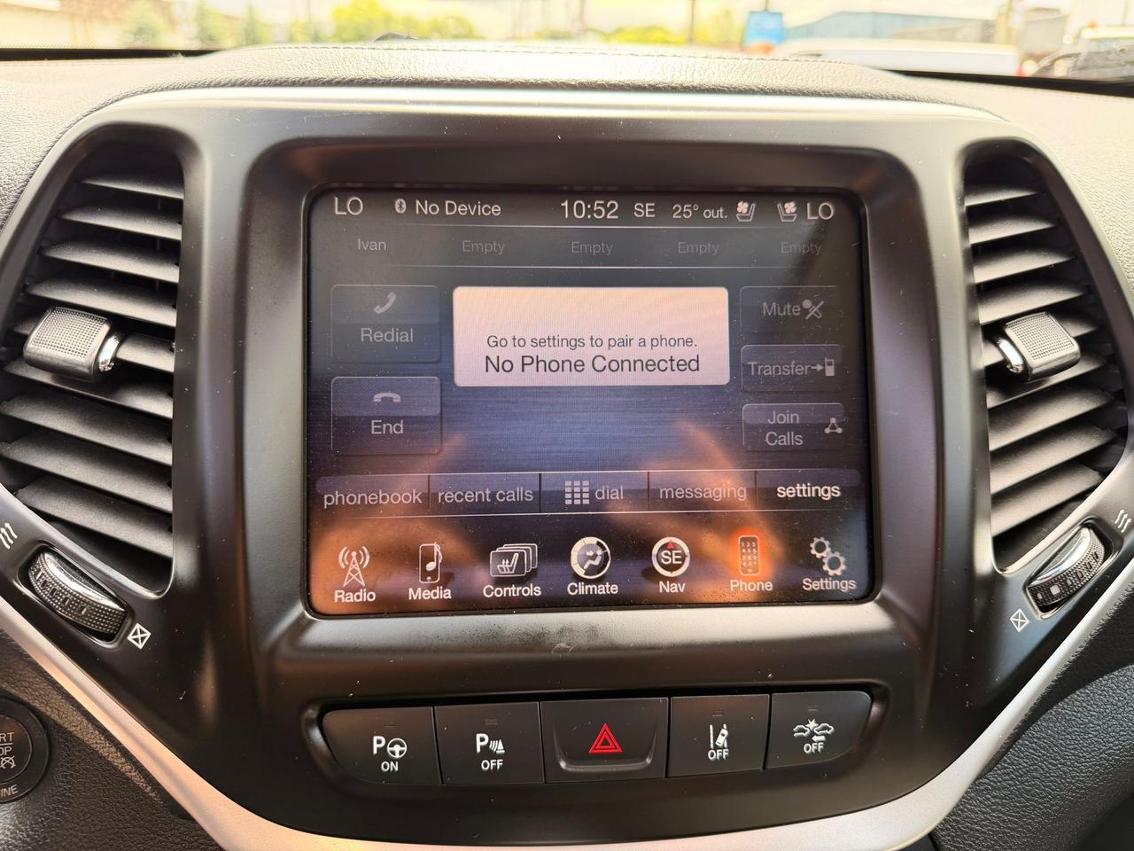 2014 Jeep Cherokee 4WD 4Dr Limited Photo