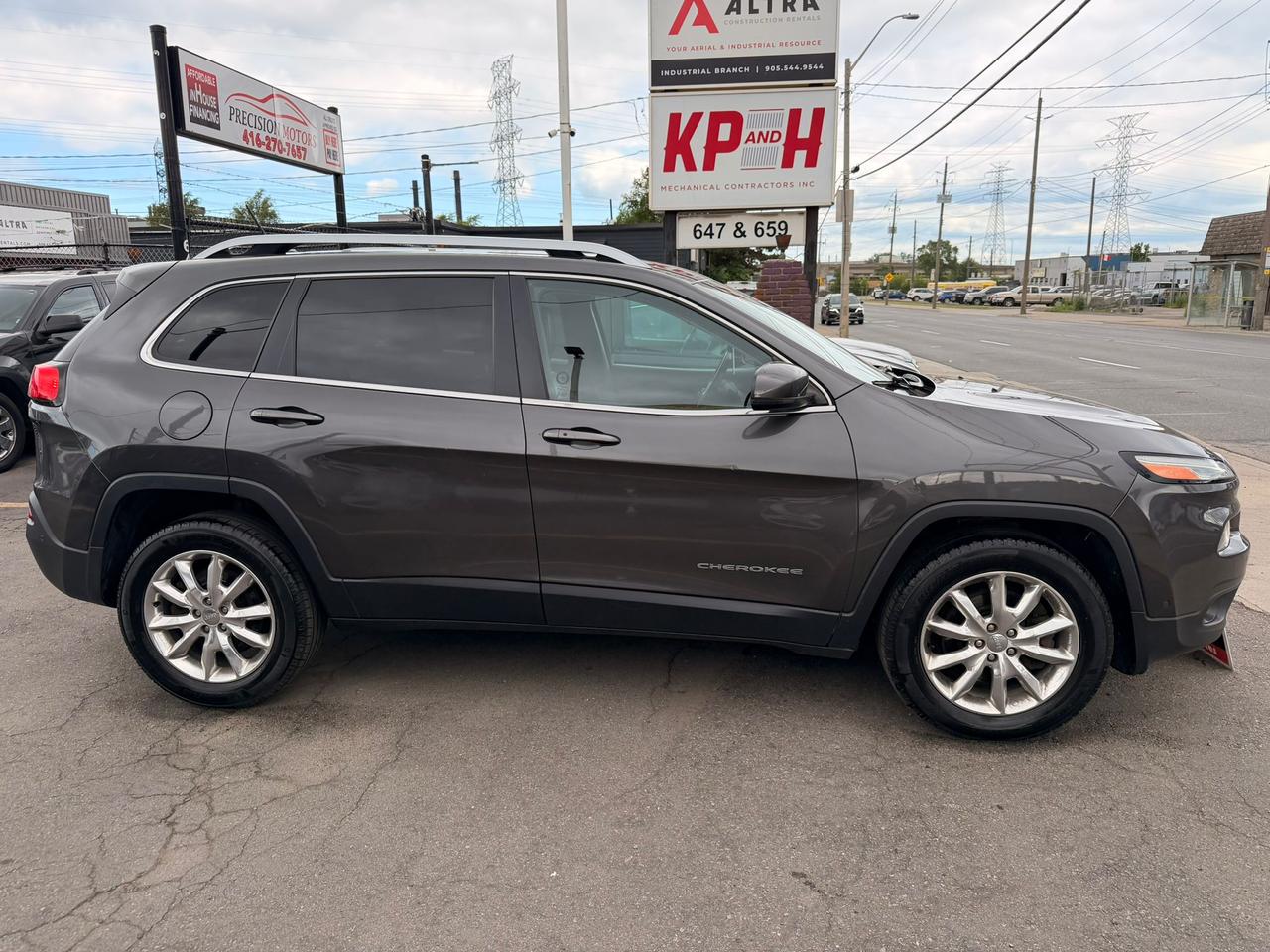 2014 Jeep Cherokee 4WD 4Dr Limited Photo