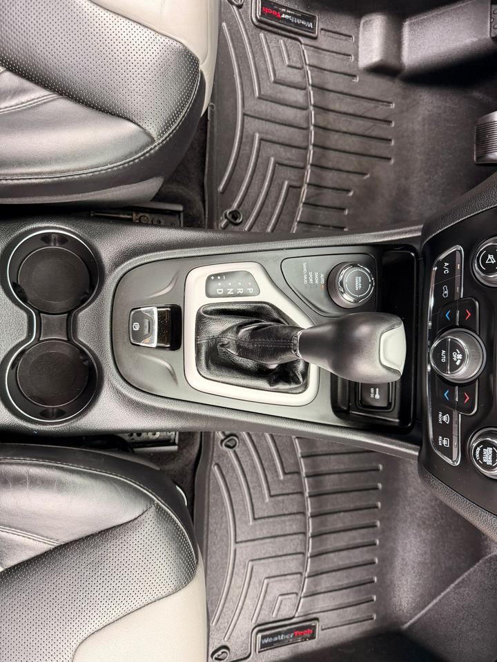 2014 Jeep Cherokee 4WD 4Dr Limited Photo