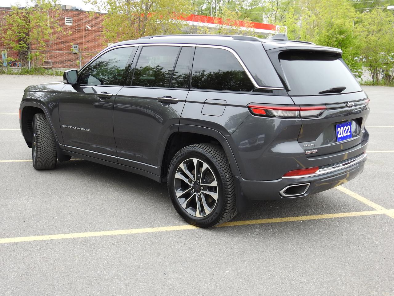 2022 Jeep Grand Cherokee OVERLAND 4x4 - 5.7 LITRE HEMI - PANOROOF Photo