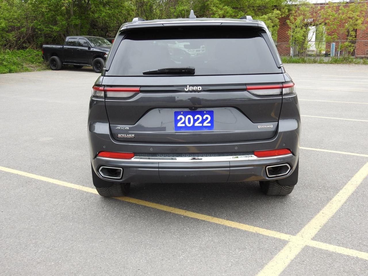 2022 Jeep Grand Cherokee OVERLAND 4x4 - 5.7 LITRE HEMI - PANOROOF Photo