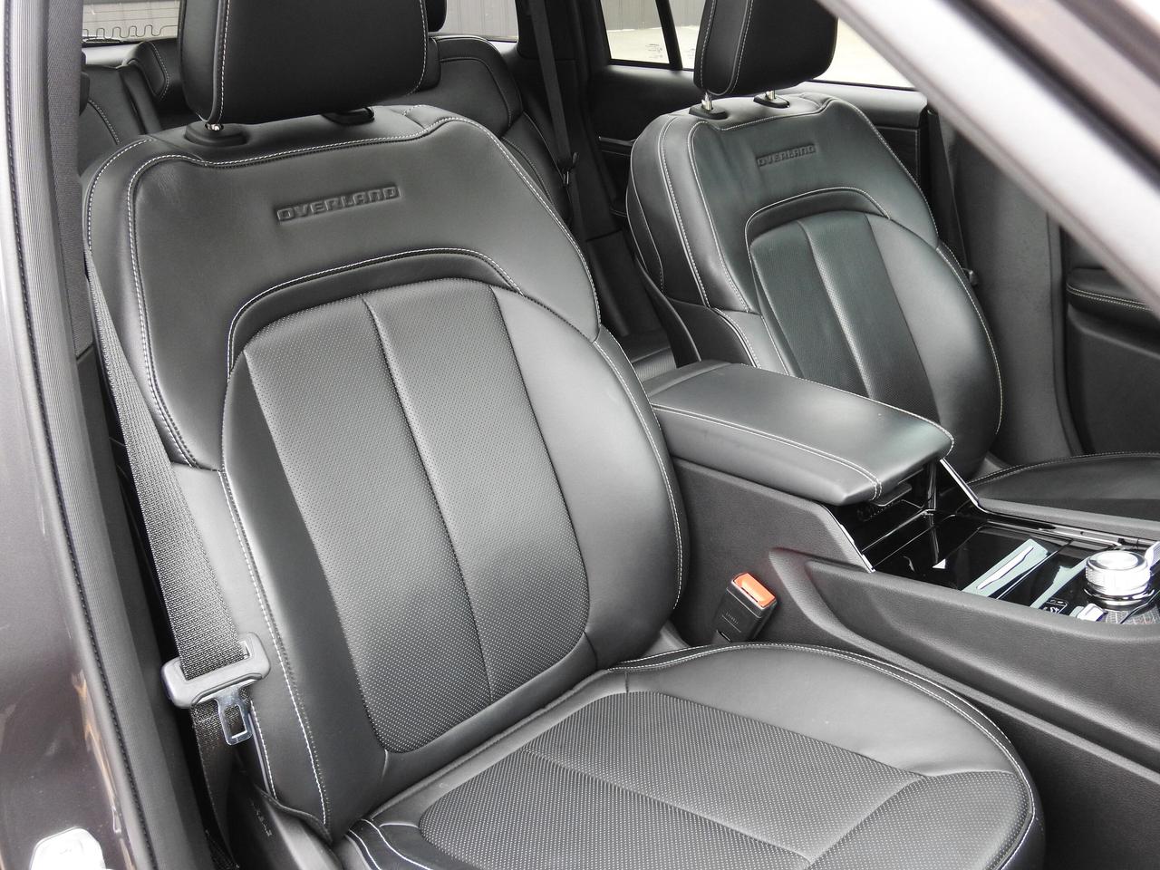 2022 Jeep Grand Cherokee OVERLAND 4x4 - 5.7 LITRE HEMI - PANOROOF Photo