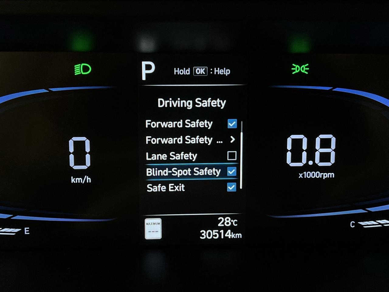 2025 Hyundai Elantra PREFERRED | HTD SEATS |CARPLAY | REMOTE START |A/C Photo