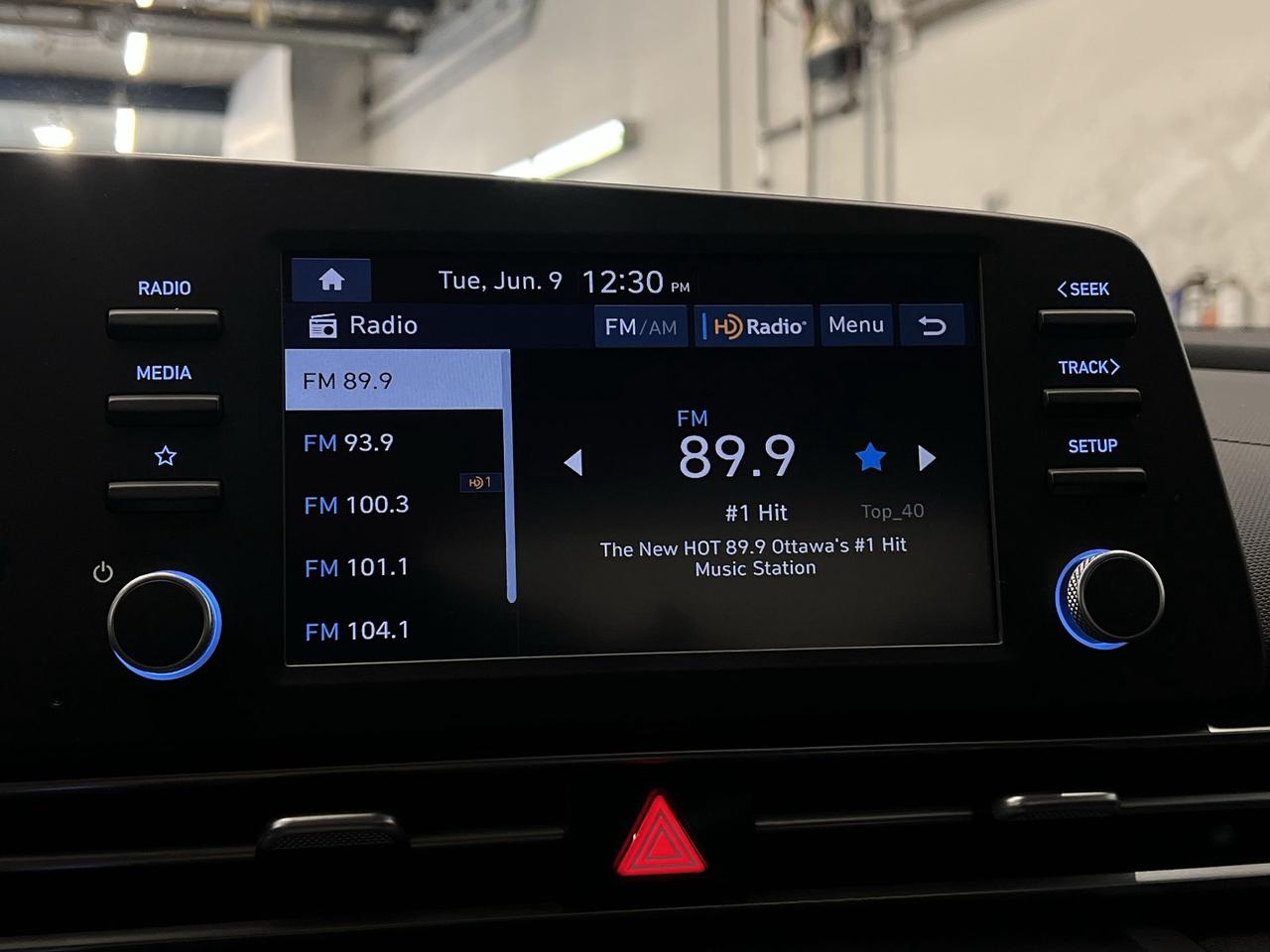 2025 Hyundai Elantra PREFERRED | HTD SEATS |CARPLAY | REMOTE START |A/C Photo