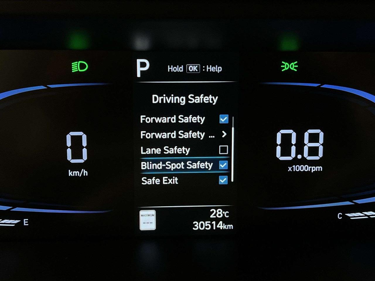 2025 Hyundai Elantra PREFERRED | HTD SEATS |CARPLAY | REMOTE START |A/C Photo