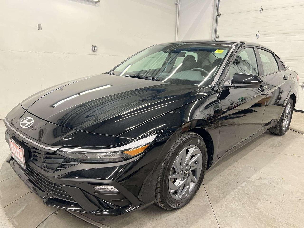 2025 Hyundai Elantra PREFERRED | HTD SEATS |CARPLAY | REMOTE START |A/C Photo