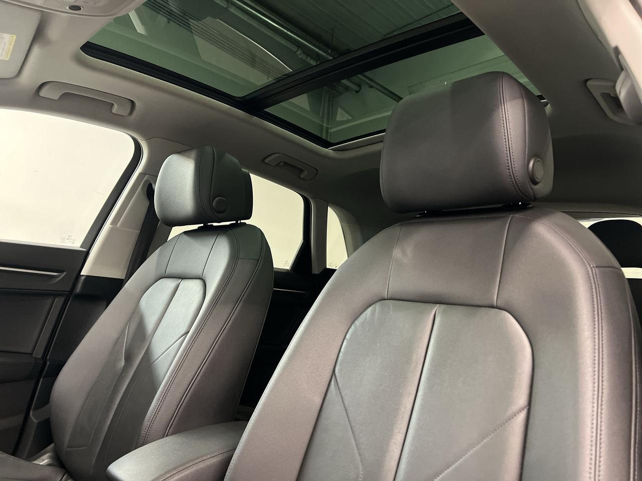 2021 Audi Q3 PROGRESSIV S-LINE AWD |LEATHER | PANO ROOF Photo