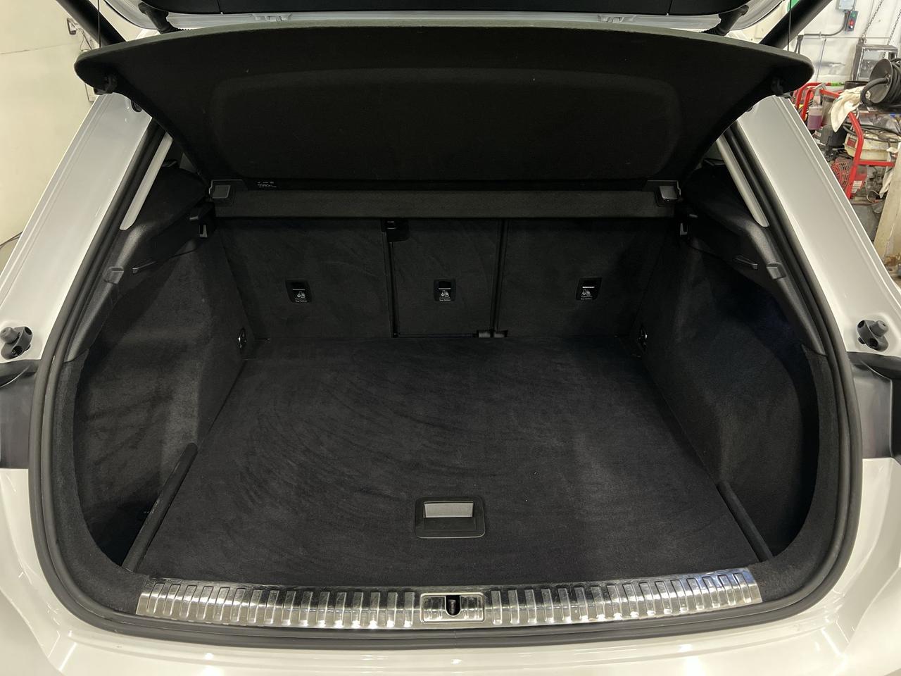 2021 Audi Q3 PROGRESSIV S-LINE AWD |LEATHER | PANO ROOF Photo