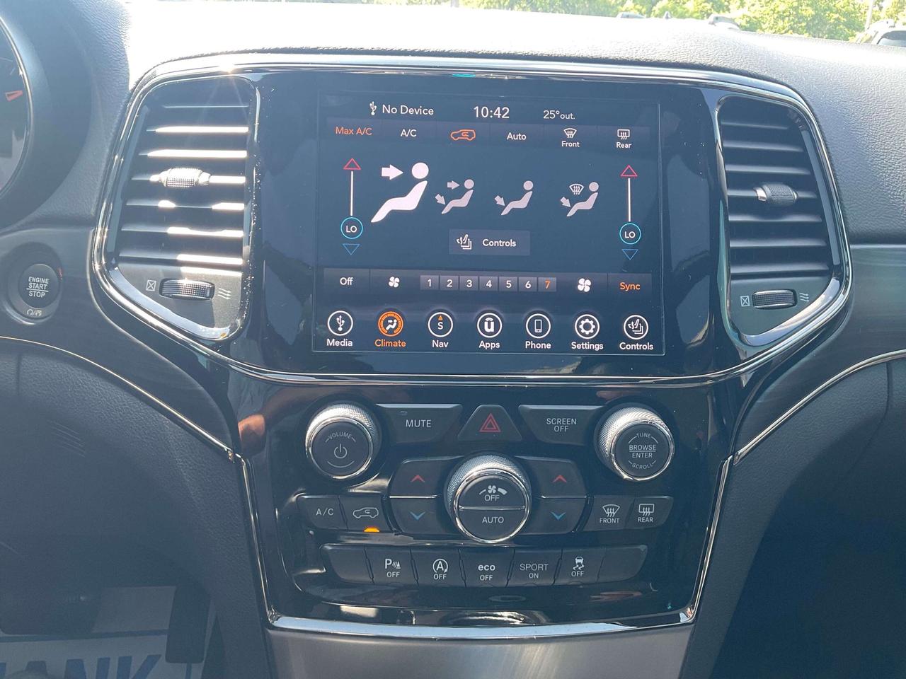 2020 Jeep Grand Cherokee LIMITED X / SUNROOF / SRT HOOD Photo