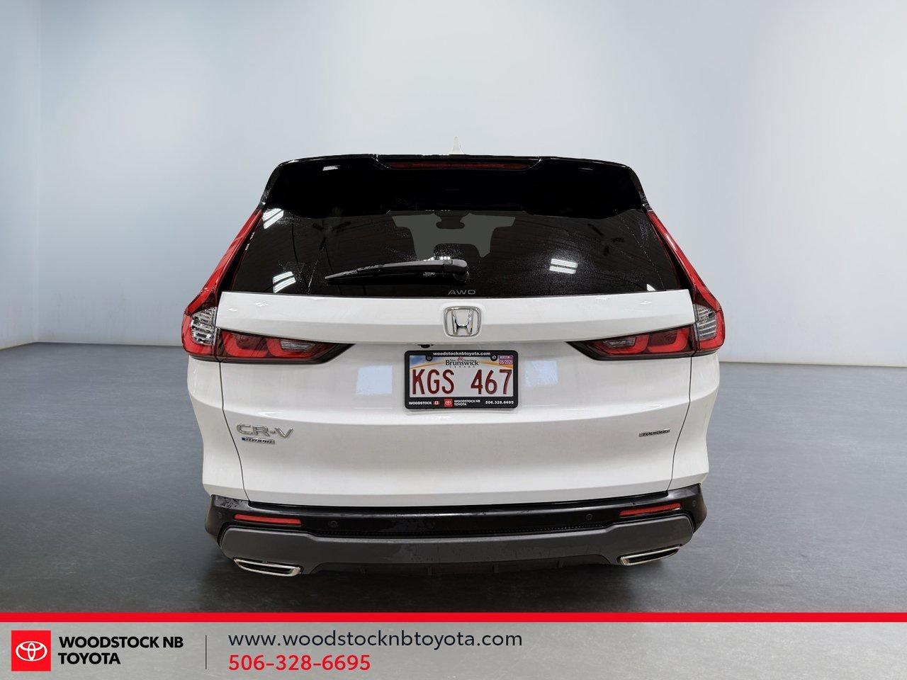 2026 Honda CR-V Hybrid Touring Photo